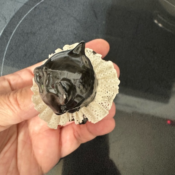 Franklin Mint - 2 side glass cases with 15 high end cat figurines. 2 of 2 - Picture 6 of 6